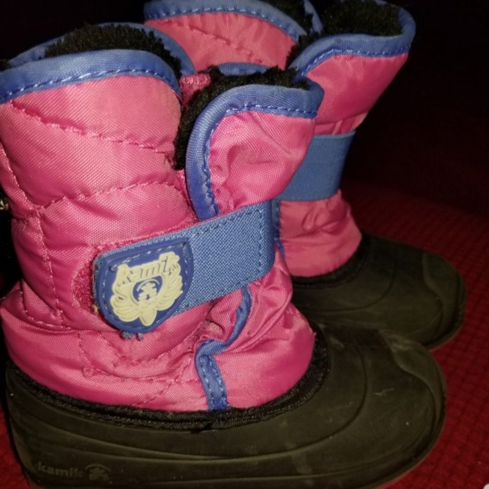 Winter girl boots